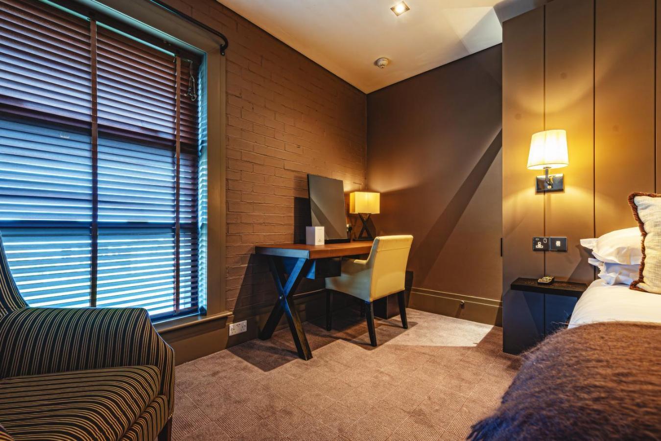 ดาโกต้า เอดินเบอระ Hotel South Queensferry ภายนอก รูปภาพ