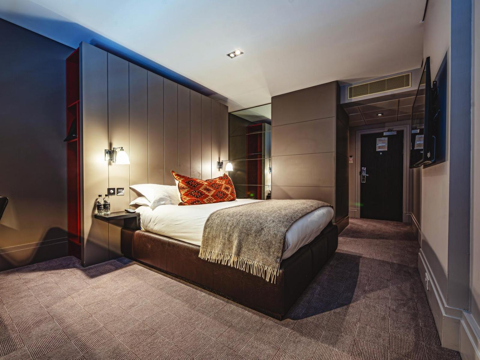 ดาโกต้า เอดินเบอระ Hotel South Queensferry ภายนอก รูปภาพ